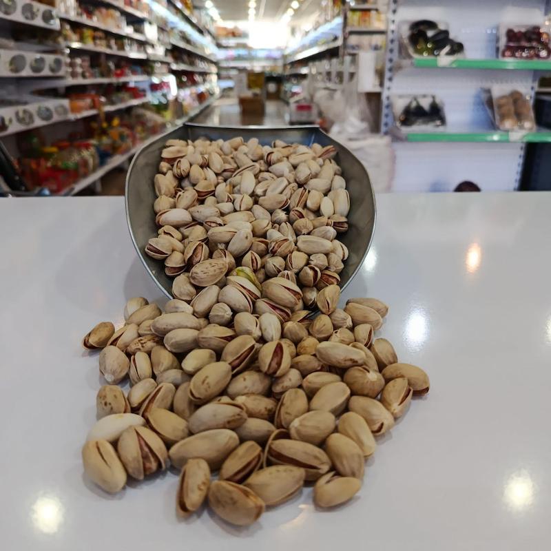 پسته اکبری درجه یک خام