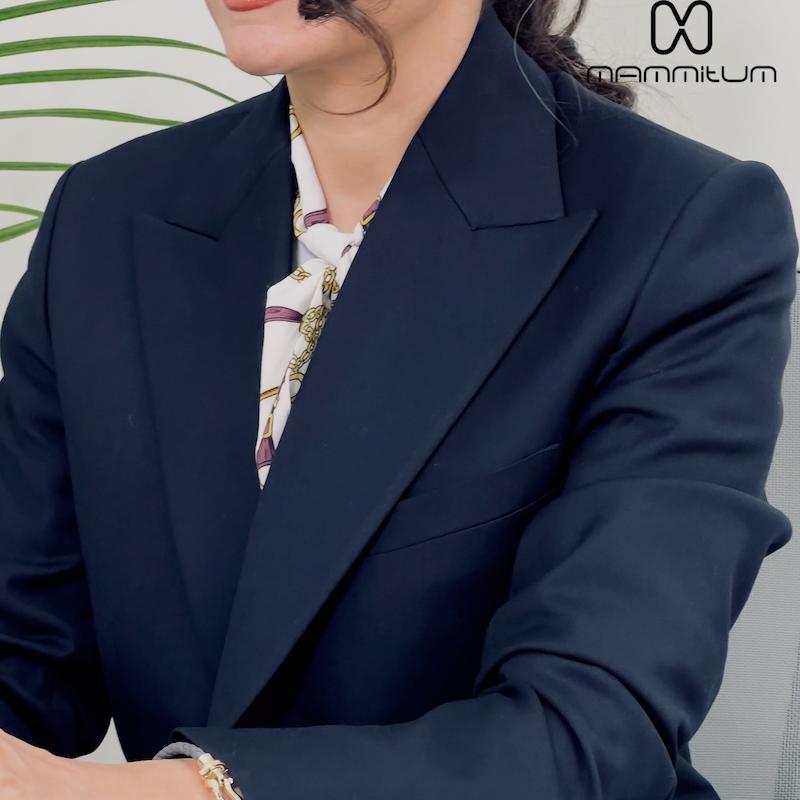 کت و شلوار زنانه Unica کد M72، کت و شلوار رسمی زنانه، کت و شلوار اداری زنانه، کت و شلوار فاستونی زنانه، کت و شلوار کلاسیک زنانه، استایل اداری، کت و شلوار لوکس اداری، کت و شلوار رسمی زنانه، کت و شلوار سرمه ای فاستونی، خرید بهترین کت زنانه، قیمت کت و شلوار زنانه
