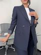 کت و شلوار زنانه Blue Black کد M87، کت و شلوار رسمی زنانه، کت و شلوار اداری زنانه، کت و شلوار فاستونی زنانه، کت و شلوار کلاسیک زنانه، استایل اداری، کت و شلوار لوکس اداری، کت و شلوار رسمی زنانه، کت و شلوار سرمه ای فاستونی