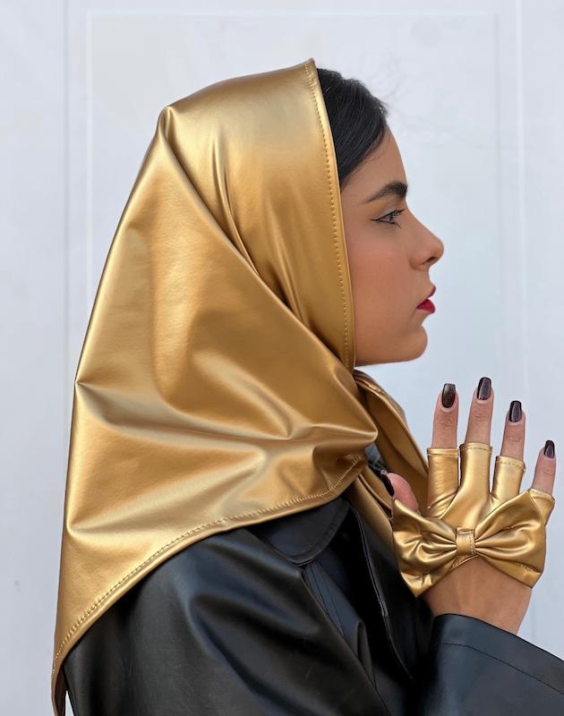 روسری چرم 