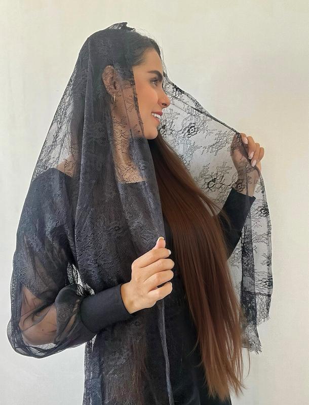 شال دانتل اصل فرانسه 