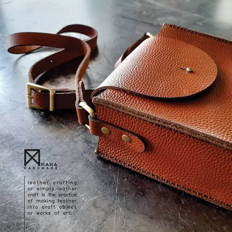 کیف دوشی مینیمال