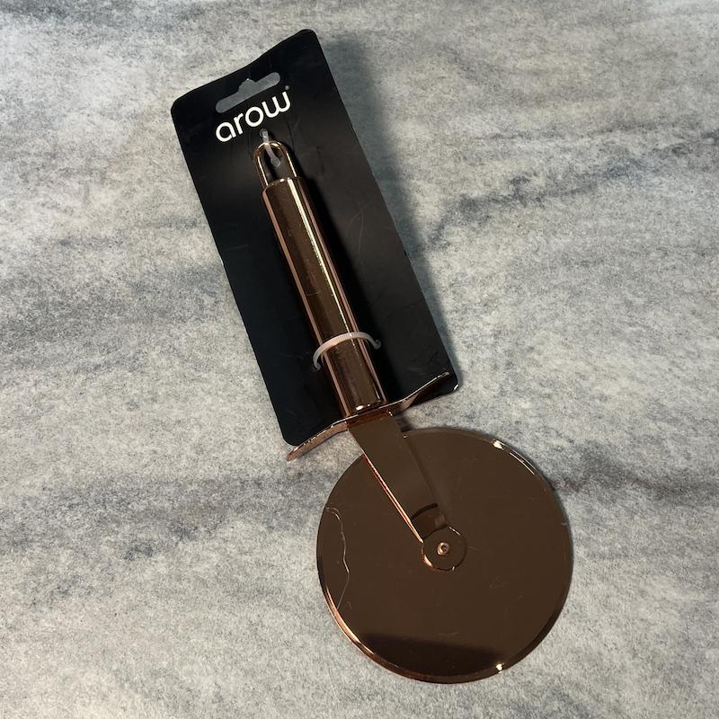 پیتزا بر برند arow