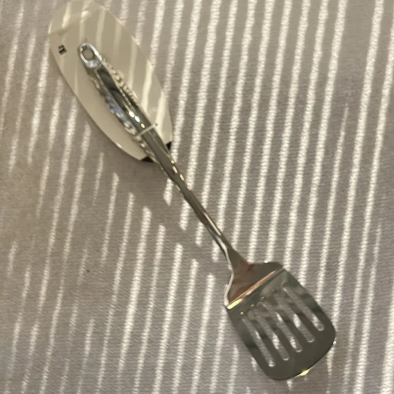 کف گیر کاراجا(karaca)