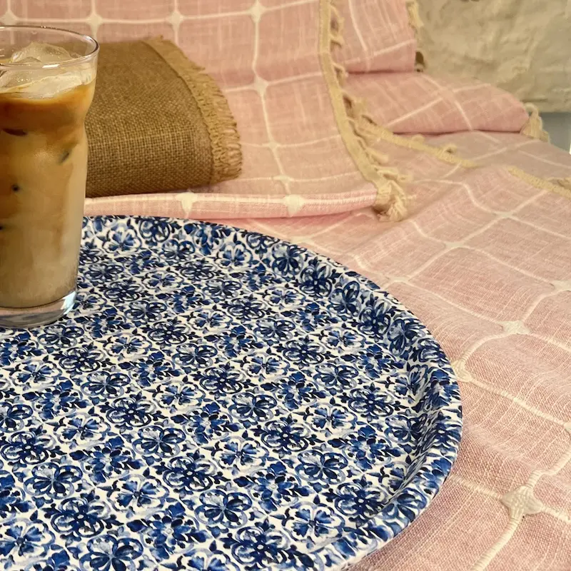سینی طرح گل آبی چهارخونه قطر31 از برند Zucci 