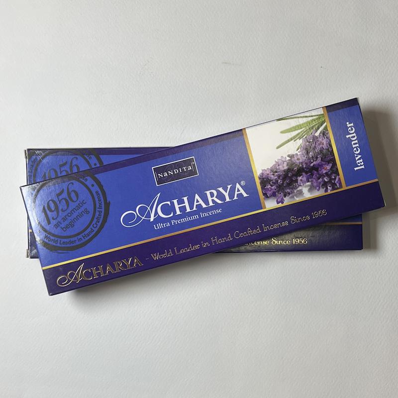 عود لوندر (اسطوخودوس ) ناندیتا ۵۰ گرمی ( Nandita Acharya Lavender Incense 50 gr )