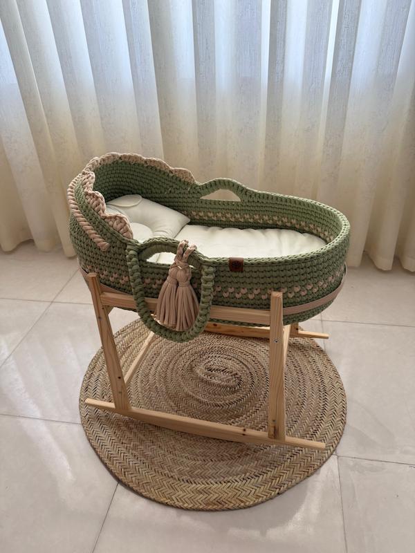 گهوارره نیمه سایبان روس