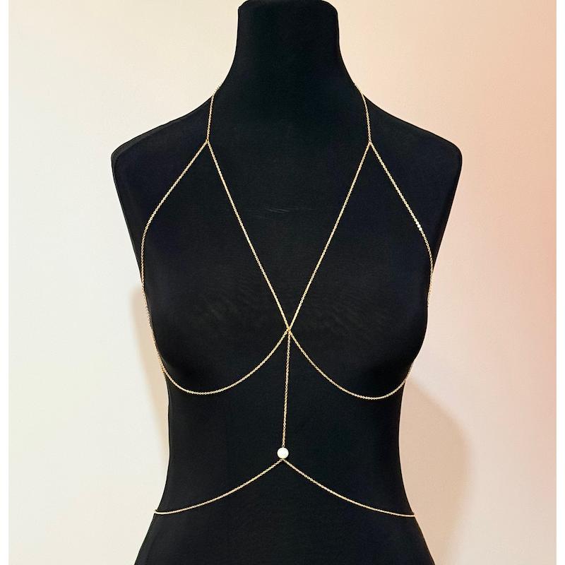 زنجیرسوتینی بدن