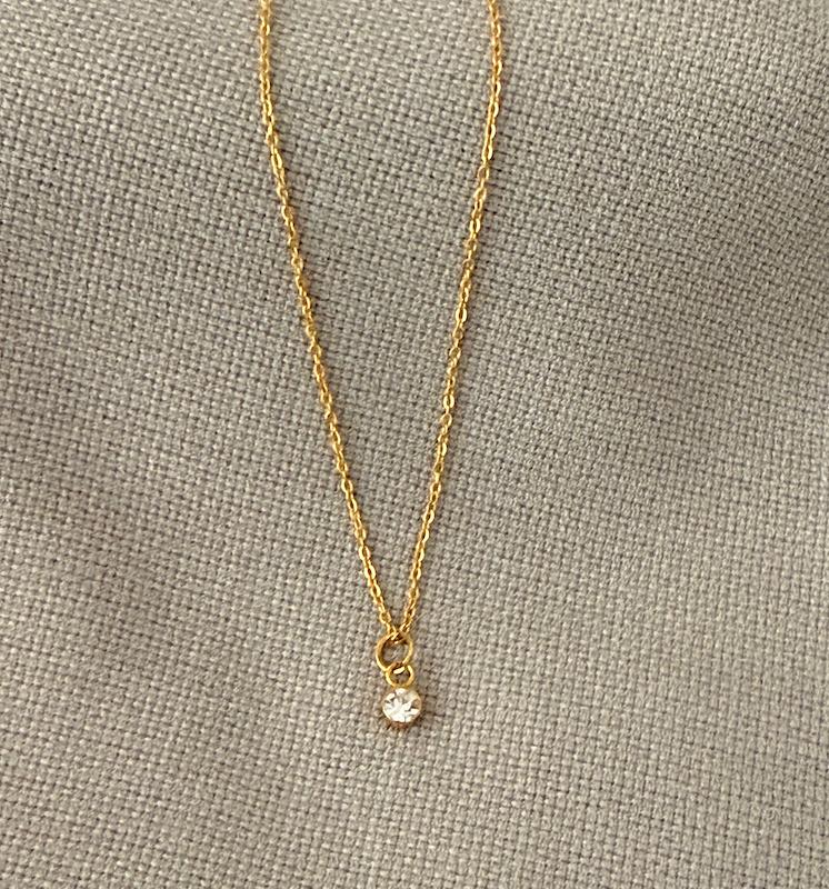 گردنبند آویز نگین