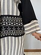مانتو جلو باز کمر گلدوزی شده مدل متینا کد 7383