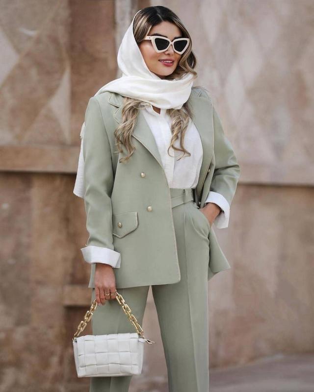 کت شلوار تارا 