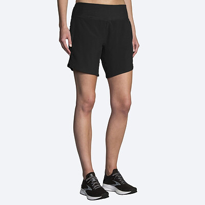 شورت ورزشی زنانه بروکس Brooks Chaser 7″ Short