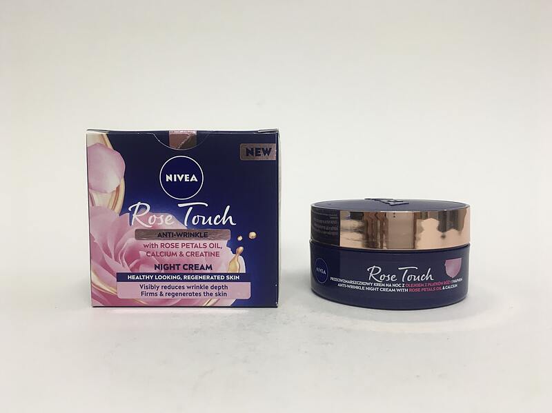 کرم شب نیوا NIVEA رز تاچ ضد چروک با روغن گلبرگ گل رز، کلسیم و کراتین 50 گرمی NIVEA night cream rose touch anti-wrinkle with rose petals oil , calcium & creatine 