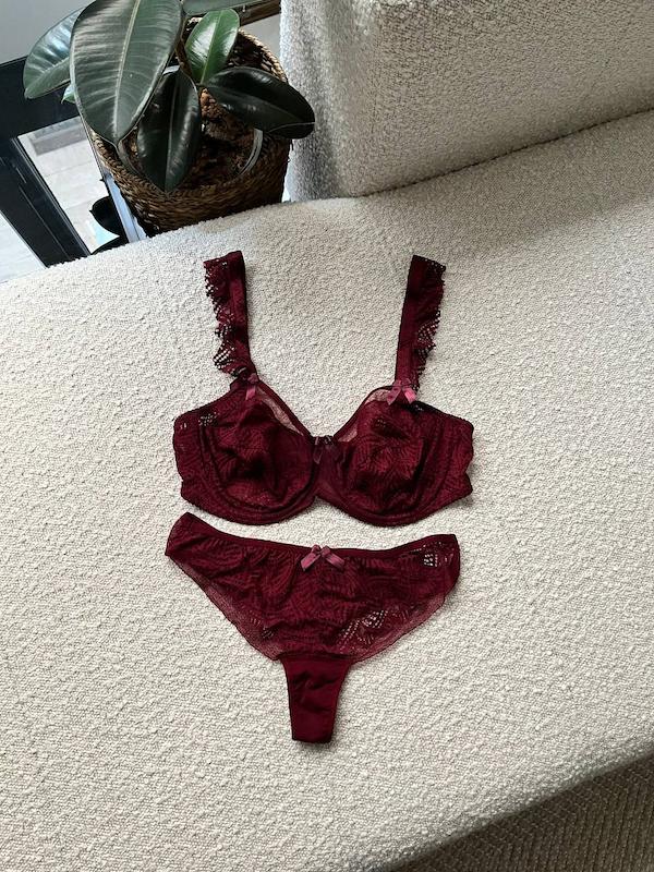 ست لباس زیر مینی مایزر