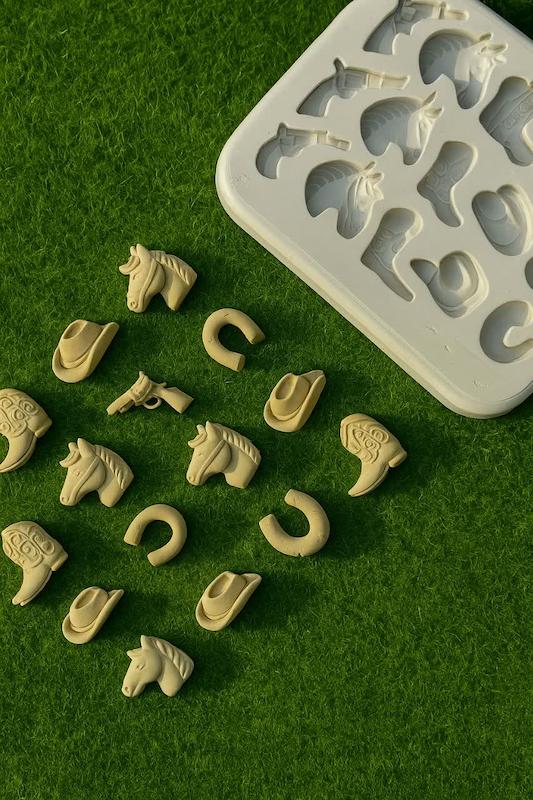 قالب گچی کابوی ( پل مل )