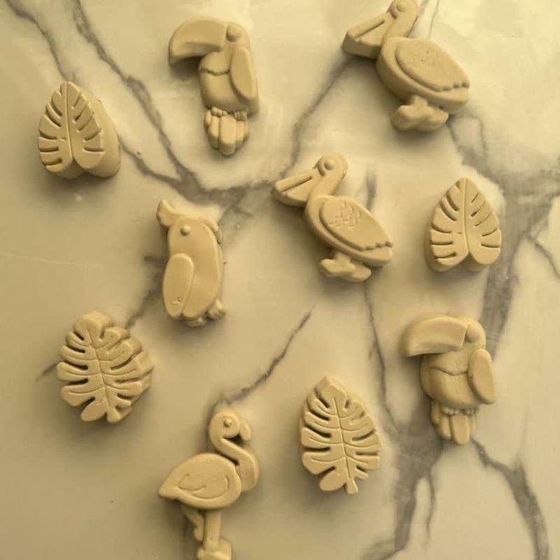 قالب گچی طوطی ( پل مل )