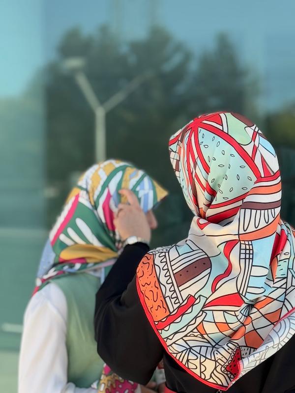 روسری خیال(دورکار قرمز)