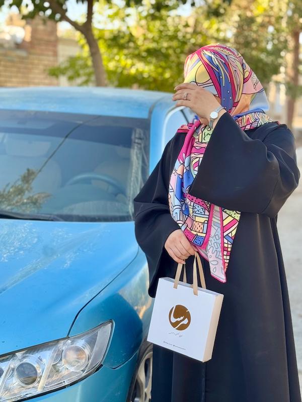 روسری خیال (دورکارسرخابی )