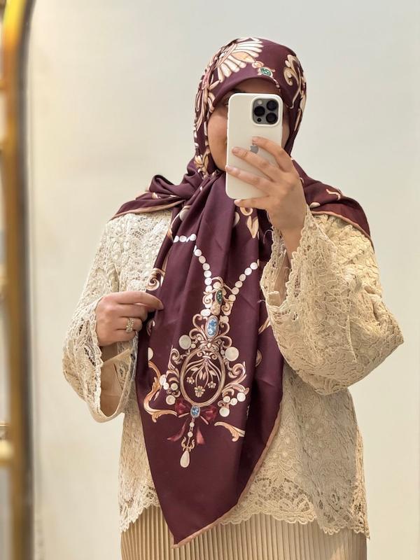 الماس زرشکی 