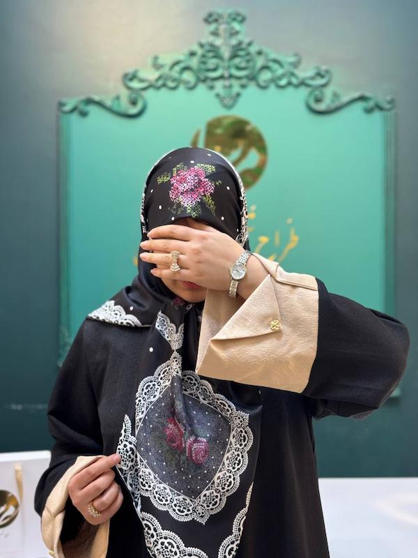 اطلس مشکی