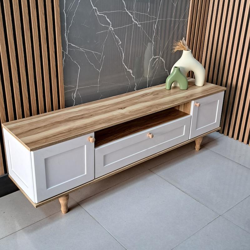 میز تلویزیون نئوکلاسیک