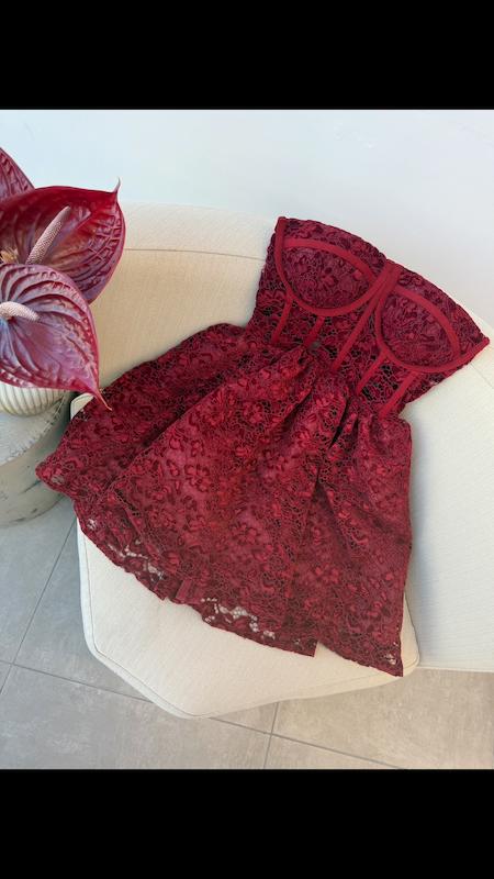 پیراهن دانتل کاپ دار