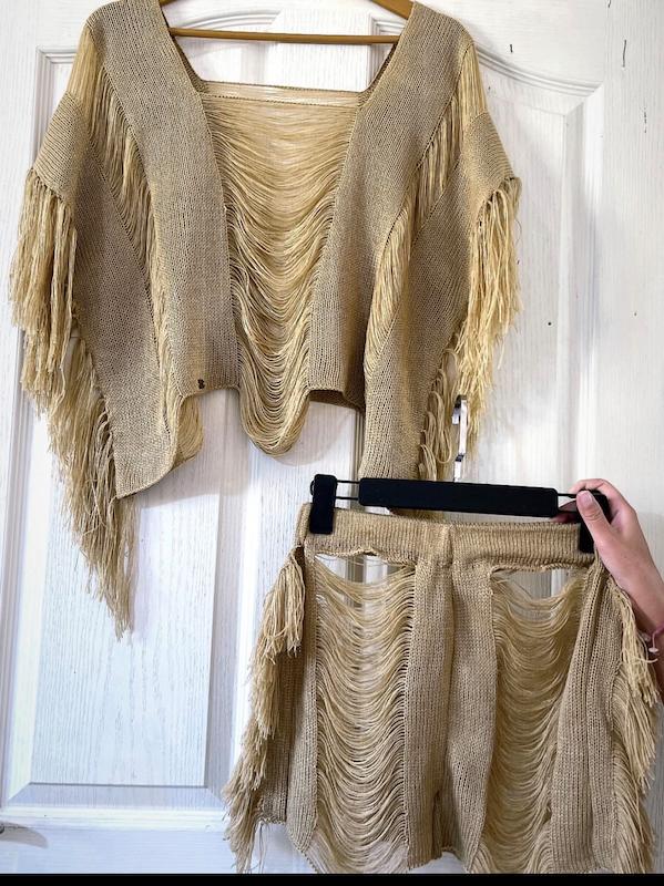 ست کراپ و شلوارک بافت