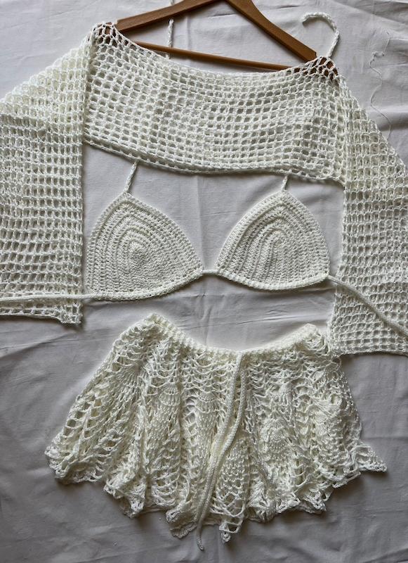 ست بافت دامن سوتین و شراگ 