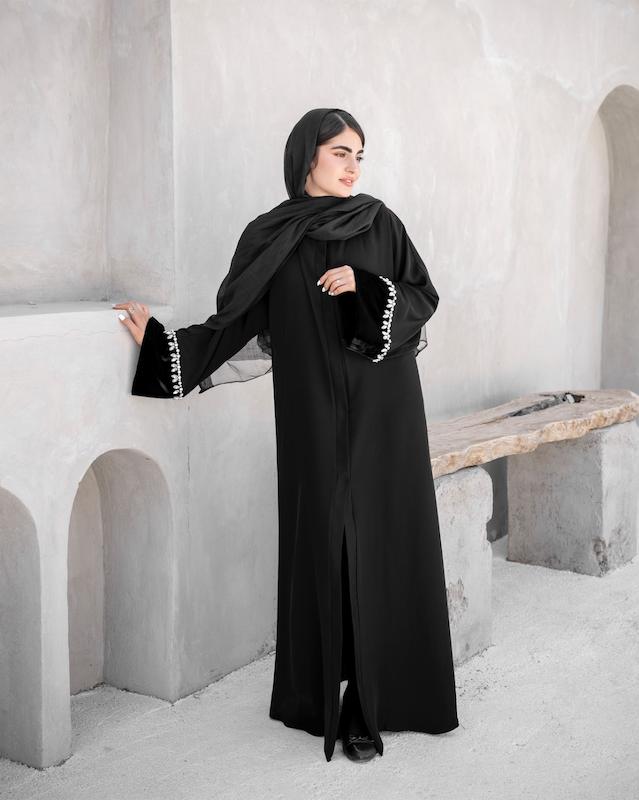 عبای سنگدوزی مخمل