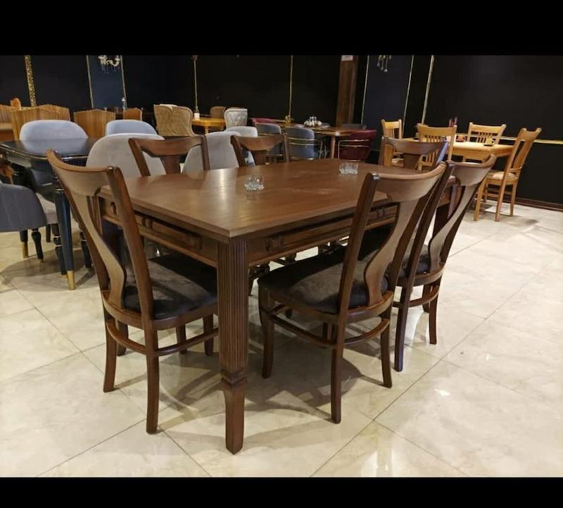 میز ناهار خوری