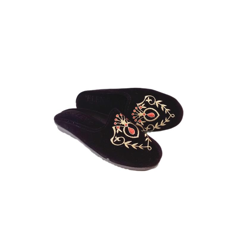 روفرشی زنانه مخمل گلدوزی ترکیه 110 جلوبسته