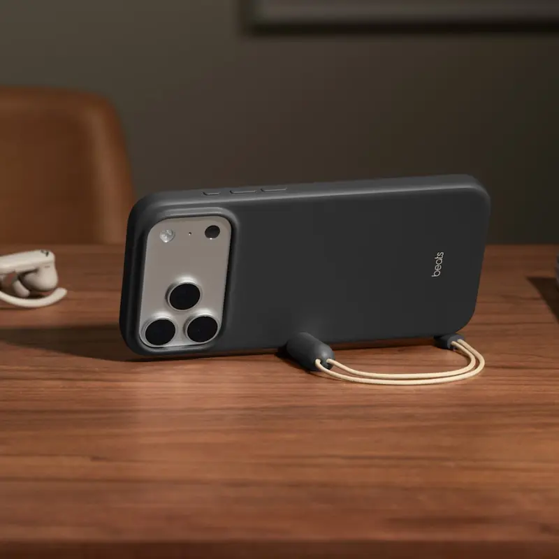 قاب Beats بیتس Kickstand با بند استند شو - Beats iPhone Kickstand Case With Lanyardقاب بیتس کیک‌استند آیفون 17 و 18 با بند استند   - Beats iPhone Kickstand Case With Lanyard