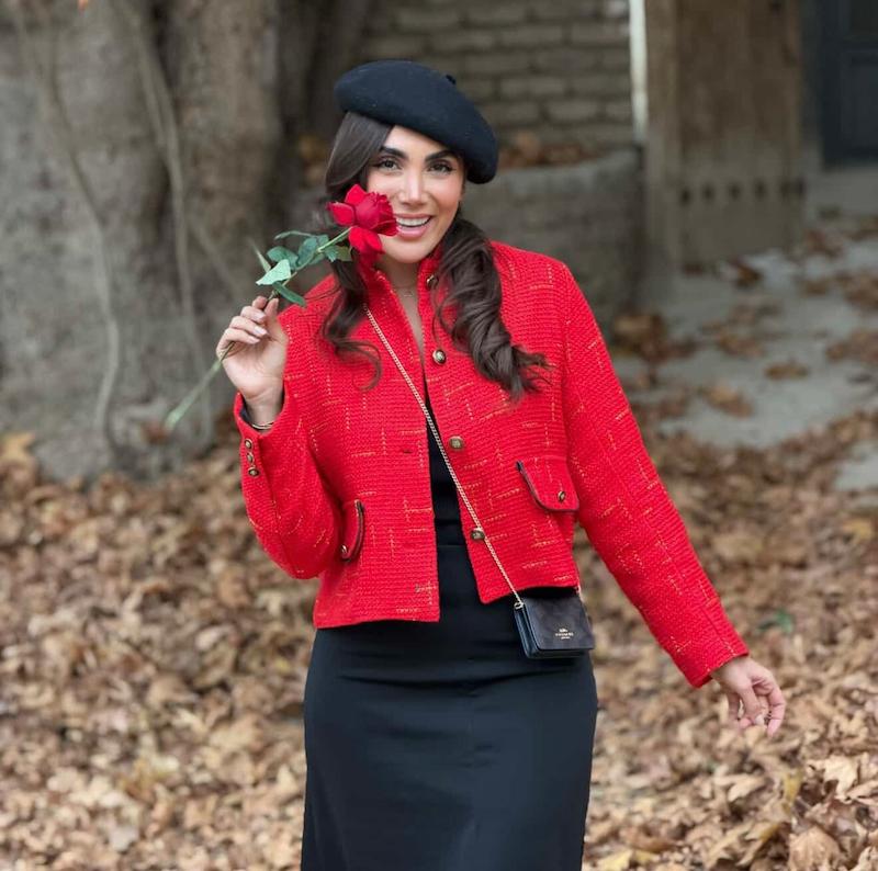 کت شنل قرمز