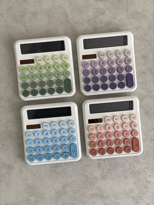 ماشین حساب مینیمال دکمه رنگی Keenly