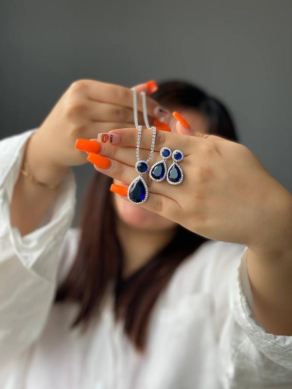 نیمست جواهری مدل اشکی