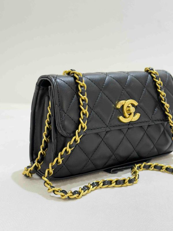 کیف شنل متوسط