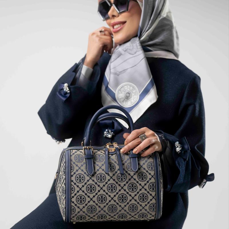 کیف صندوقی توری برچ سرمه ای