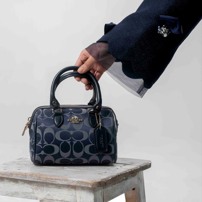 کیف مینی صندوقی کوچ سرمه ای