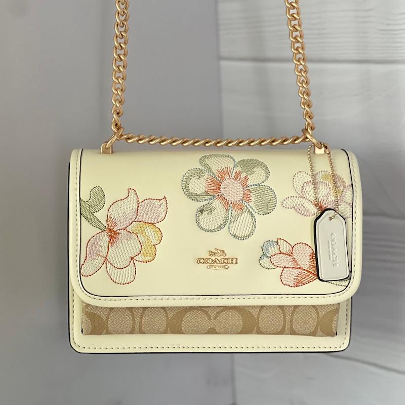 کوچ مدل بانو ( گلدوزی سفید) کد b2