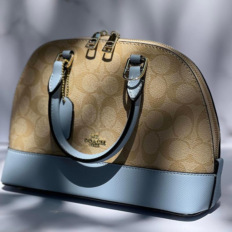 کوچ آلما متوسط کرم آبی