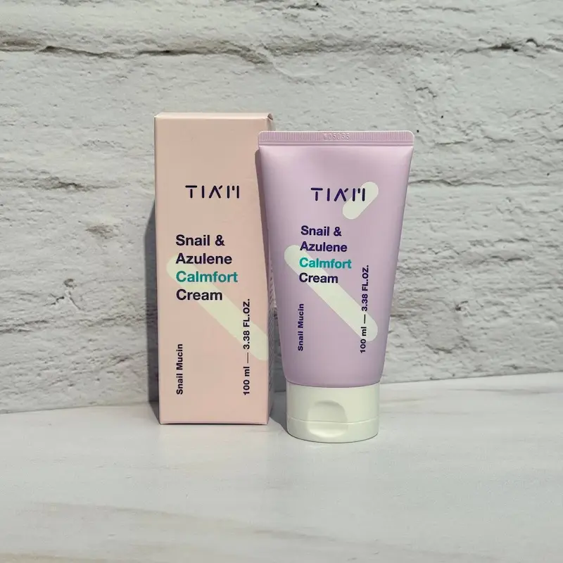 کرم آبرسان و تسکین‌دهنده حلزون و آزولن تیام TIAM Snail & Azulene Calmfort Cream