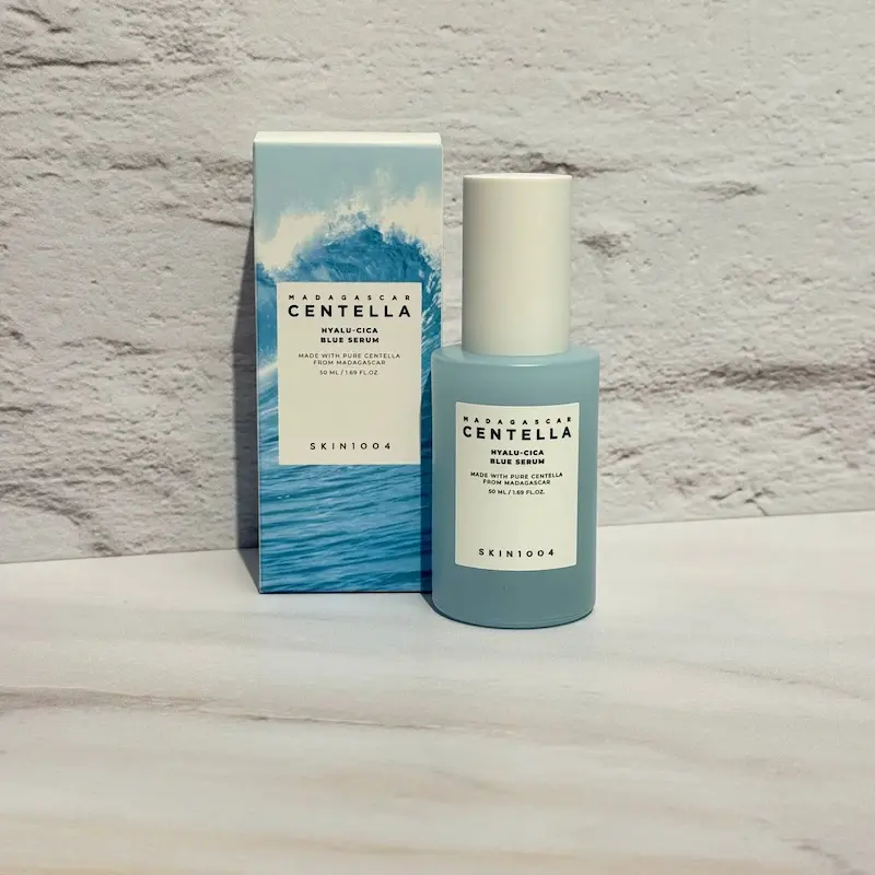سرم آبرسان هیالو سیکا بلو اسکین 1004 SKIN1004 Madagascar Centella Hyalu-Cica Blue Serum