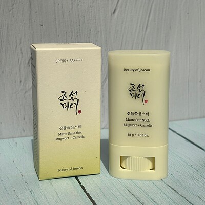 ضد آفتاب استیکی مات کننده بیوتی آف جوسان 18 گرمی  Beauty Of Joseon Matte Sun Stick Mugwort+Camelia SPF 50+ PA++++ 