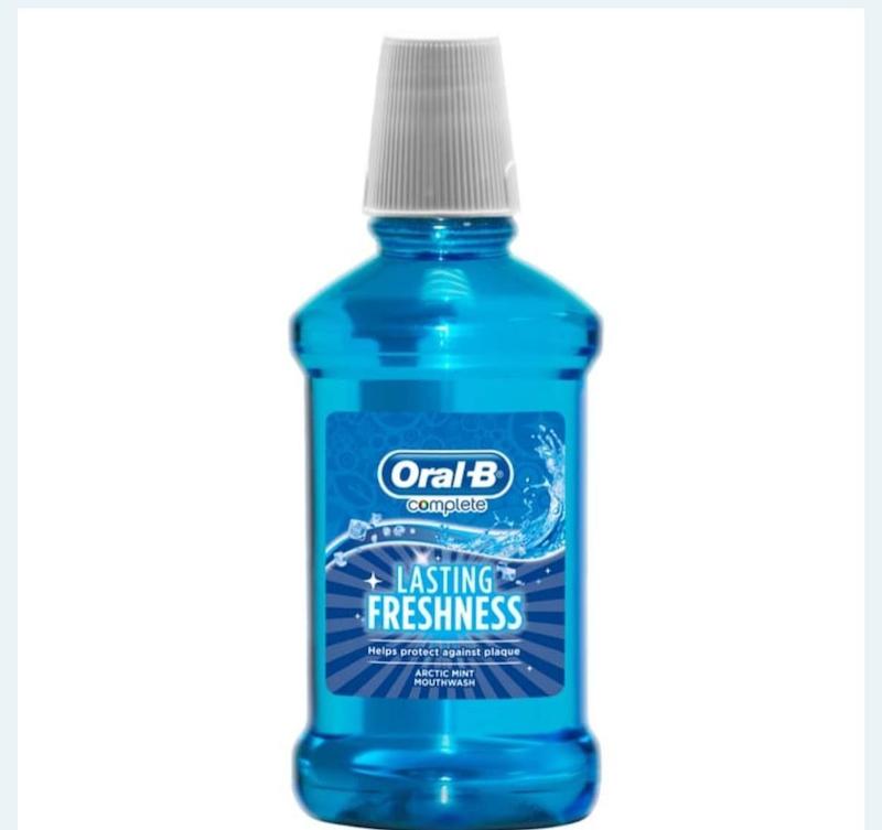 دهانشویه اورال بی استینگ فرش نعنایی یخی اورجینال از انگلیس   ‏Oral-B Complete Lasting Freshness Arctic Mint Mouthwash - 250ml
