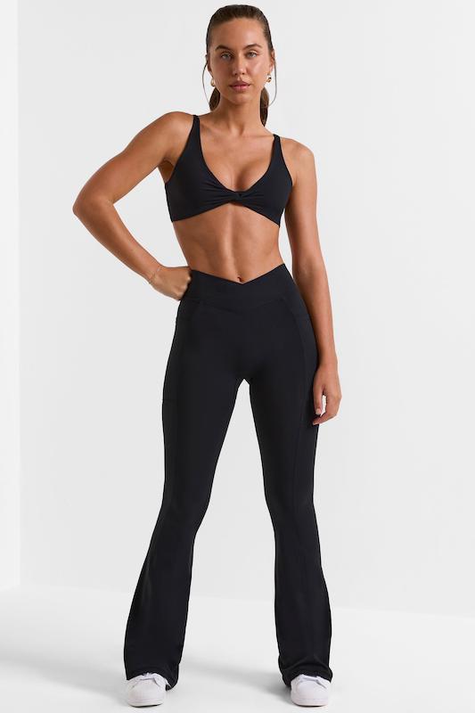 شلوار لگ دمپا کمر وی مشکی اورجینال بو اند تی BO+TEE از انگلیس BO+TEE Soft Active V-Waist Flared Leggings in Black