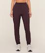 شلوار ورزشی و روزمره جذاب زنانه جیم‌ شارک اورجینال از ایتالذیا Gymshark Everyday Woven Pants 