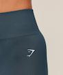 لگ ورزشی زنانه لایت هولد جیم‌ شارک اورجینال از ایتالیا  Gymshark Light Hold Leggings stealth blue 