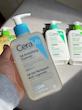 ژل شوینده سالیسیلیک اسید سراوی اورجینال از انگلیس  CeraVe SA Smoothing Cleanser 