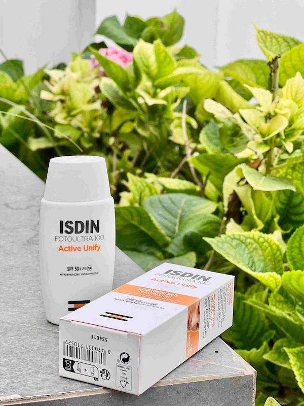 ضد آفتاب روشن کننده فلوییدی اکتیو یونیفای ایزدین