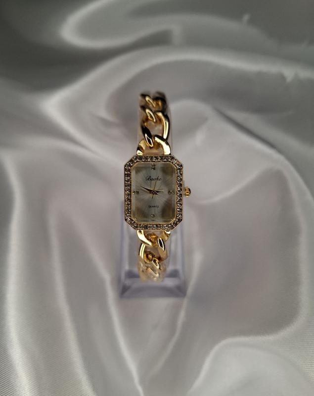 ساعت  زنانه برند باوک